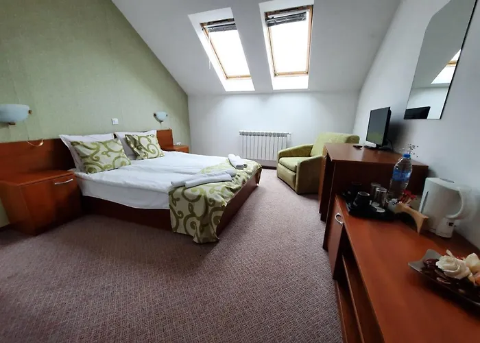 Stayinn Granat - Next To Gondola Lift